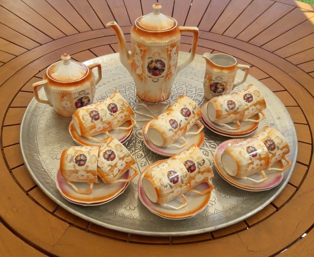Vintage Koffie- of theeservies met gebakstel en taartschaal, Ophalen