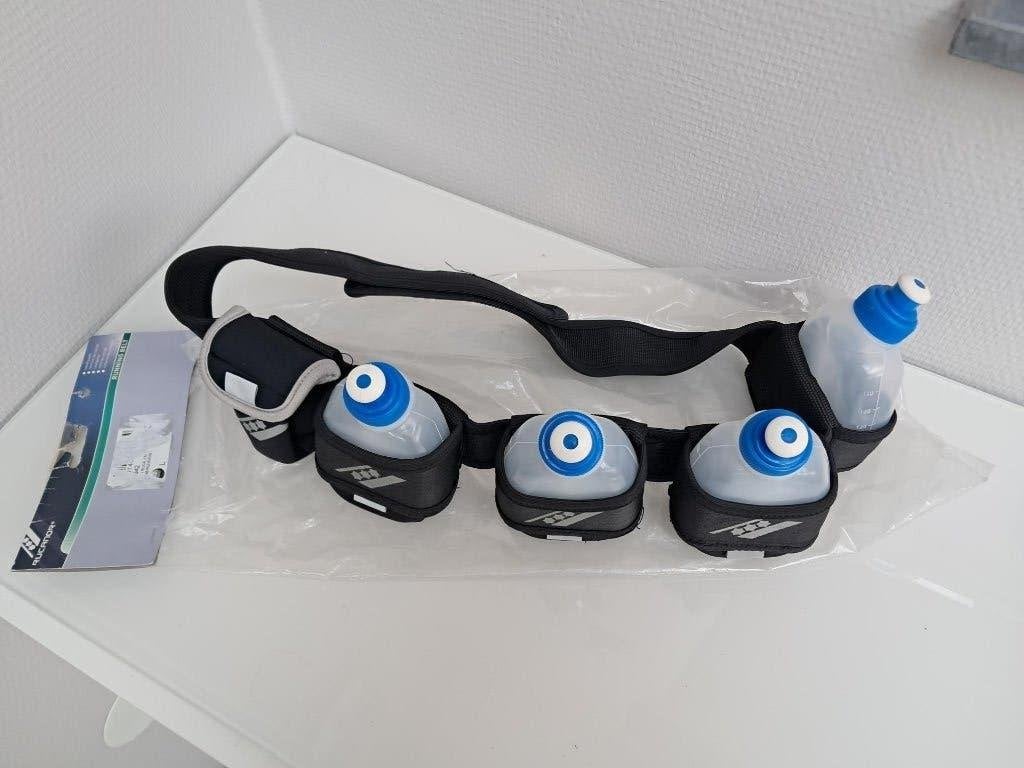 Hardloopgordel Rucanor met 5 bidons + klein vakje . NIEUW, Overige merken, Overige typen, Nieuw, Ophalen of Verzenden
