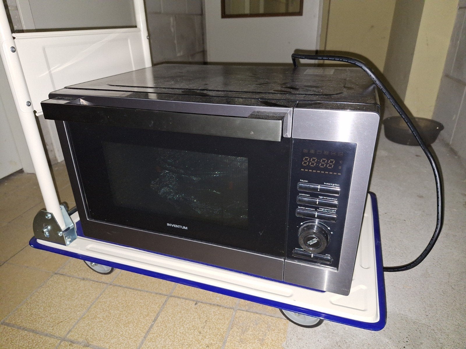 Inventum MN3018C/01 Combimagnetron - Zo goed als nieuw, Ophalen, Combimagnetron, Zo goed als nieuw, Draaiplateau