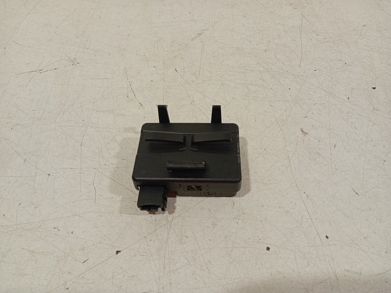 Computer centrale vergrendeling Opel Astra, Onderdelen@venauto.nl, Van der Ven Autorecycling B.V., Gebruikt, Ettenseweg 76, 4706 PB Roosendaal, The Netherlands