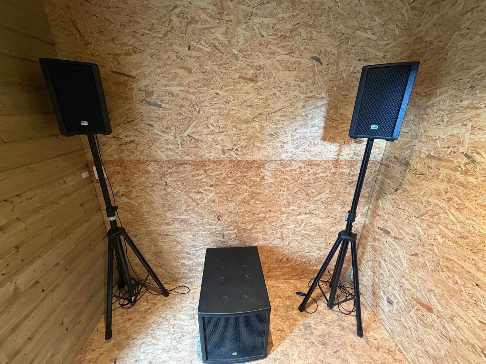 DAP Audio Club Mate 1 PA-set met subwoofer en satellieten, Gebruikt, Inclusief kabels, Speakerset, Ophalen