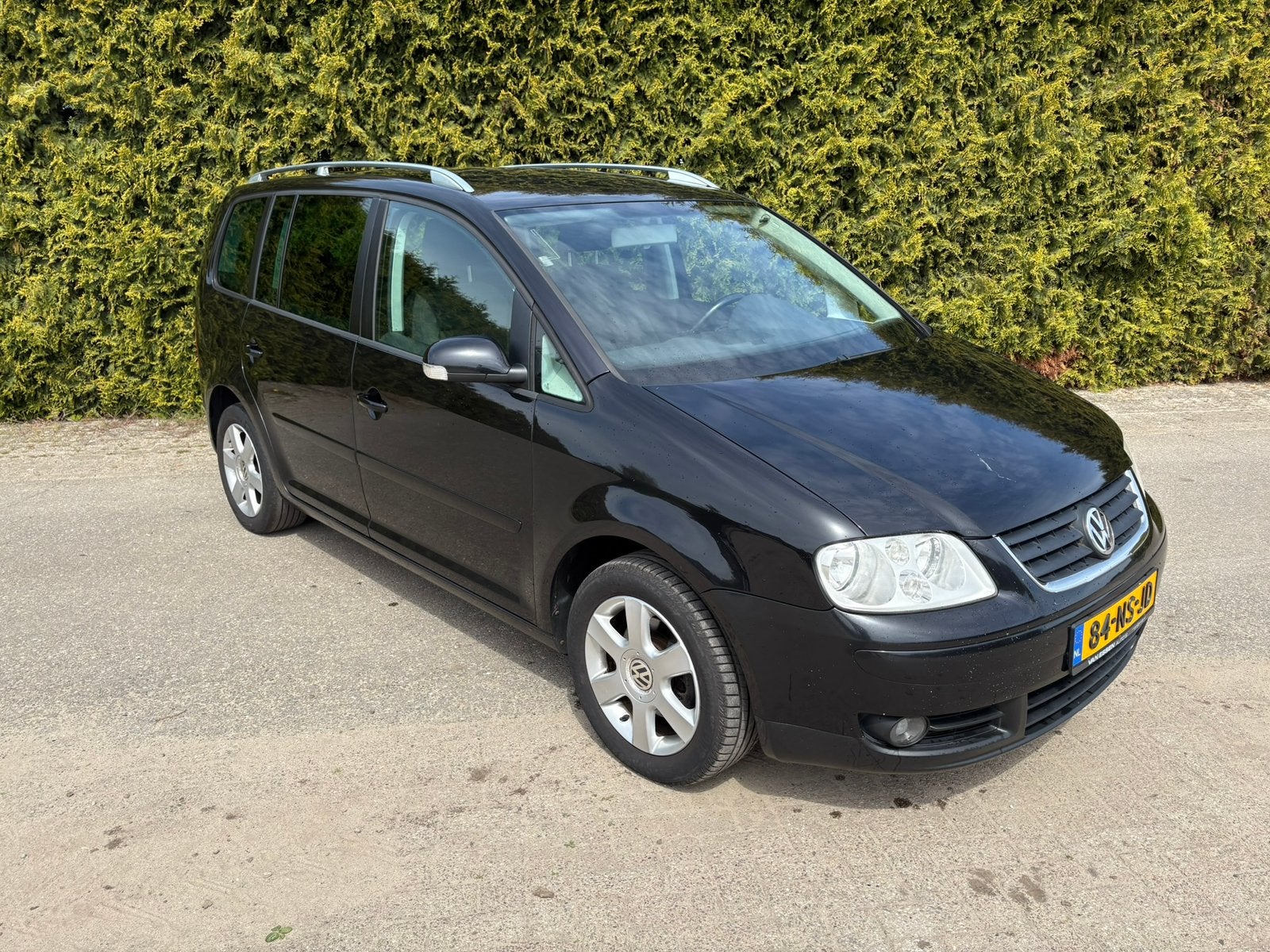 Volkswagen Touran Highline 2.0 FSI 7-pers. Navi | Nieuwe APK, Auto's, Voorwielaandrijving, 1525 kg, 4 cilinders, 1984 cc