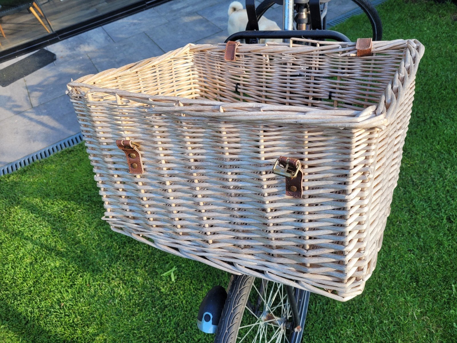 Rieten fietsmand 50cm breed 35cm diep 30 cm hoog, Ophalen, Gebruikt, Fietsmand, Onbekend