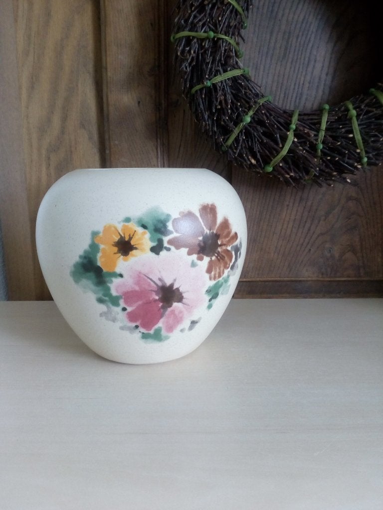 Keramiek vaas met bloemmotief.Vintage, Ophalen of Verzenden, Huis en Inrichting