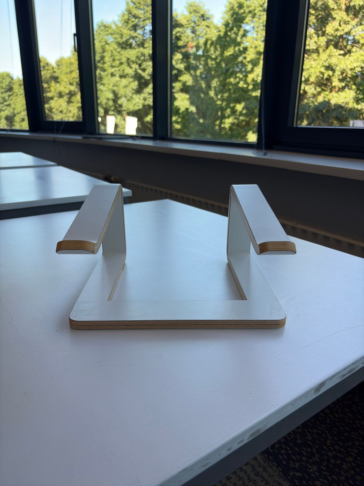 Stenerik IKEA Laptopstandaard – Houten Design – Nieuw, Ophalen, Zo goed als nieuw