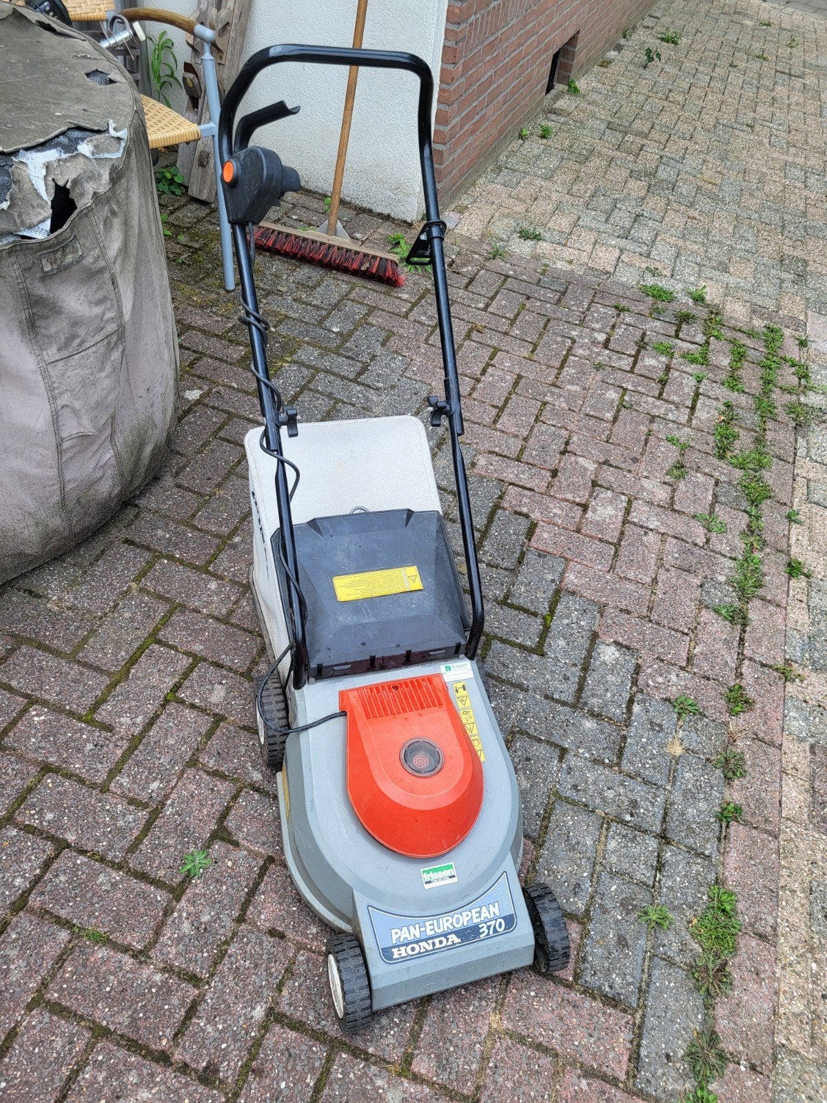 honda pan European 370 electrische grasmaaier, Tuin en Terras, Grasmaaiers, Ophalen, Cirkelmaaier, Honda, Gebruikt