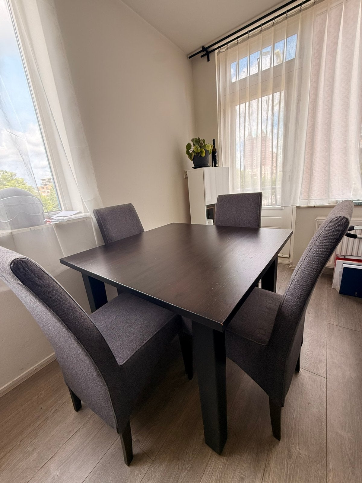 Dining Table + 4 Chairs, Ophalen, Gebruikt, 4 tot 6 stoelen