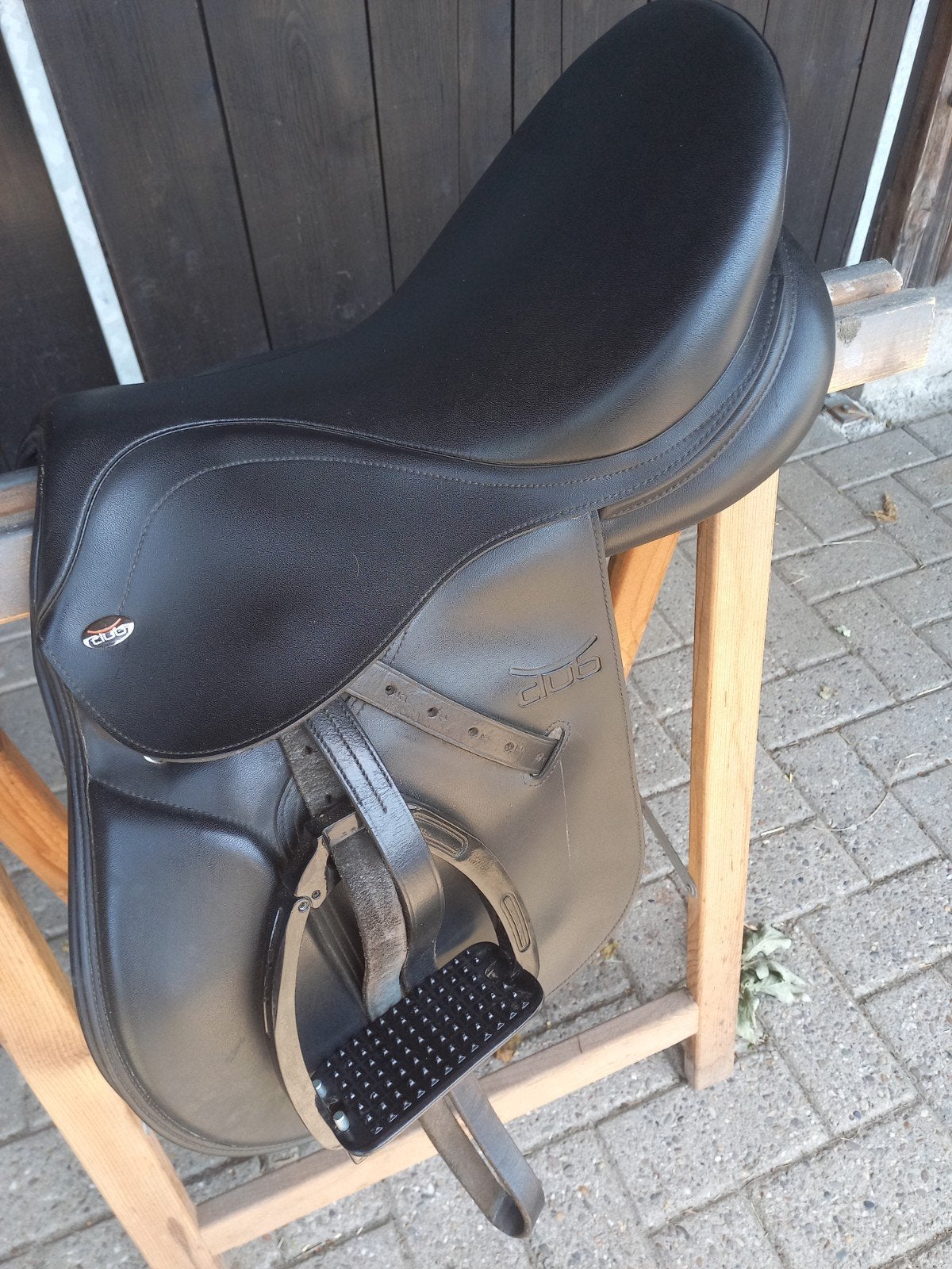 Compleet 15 inch Tekna club zadel, Dieren en Toebehoren, Paarden en Pony's | Zadels, Ophalen of Verzenden