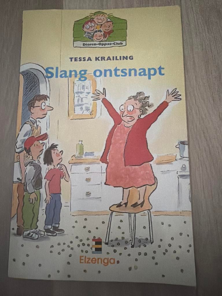 Slang ontsnapt - Tessa Krailing (Dieren-Oppas-Club), Boeken, Kinderboeken | Jeugd | onder 10 jaar, Zo goed als nieuw, Fictie algemeen