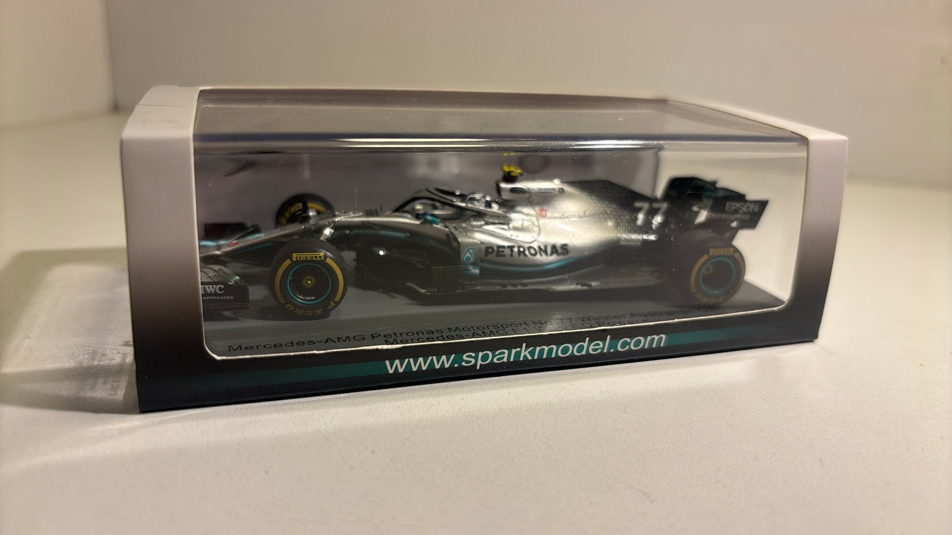 F1 mercedes amg w10 valtteri bottas 2019 spark 1.43, Overige merken, Auto, Ophalen of Verzenden, A