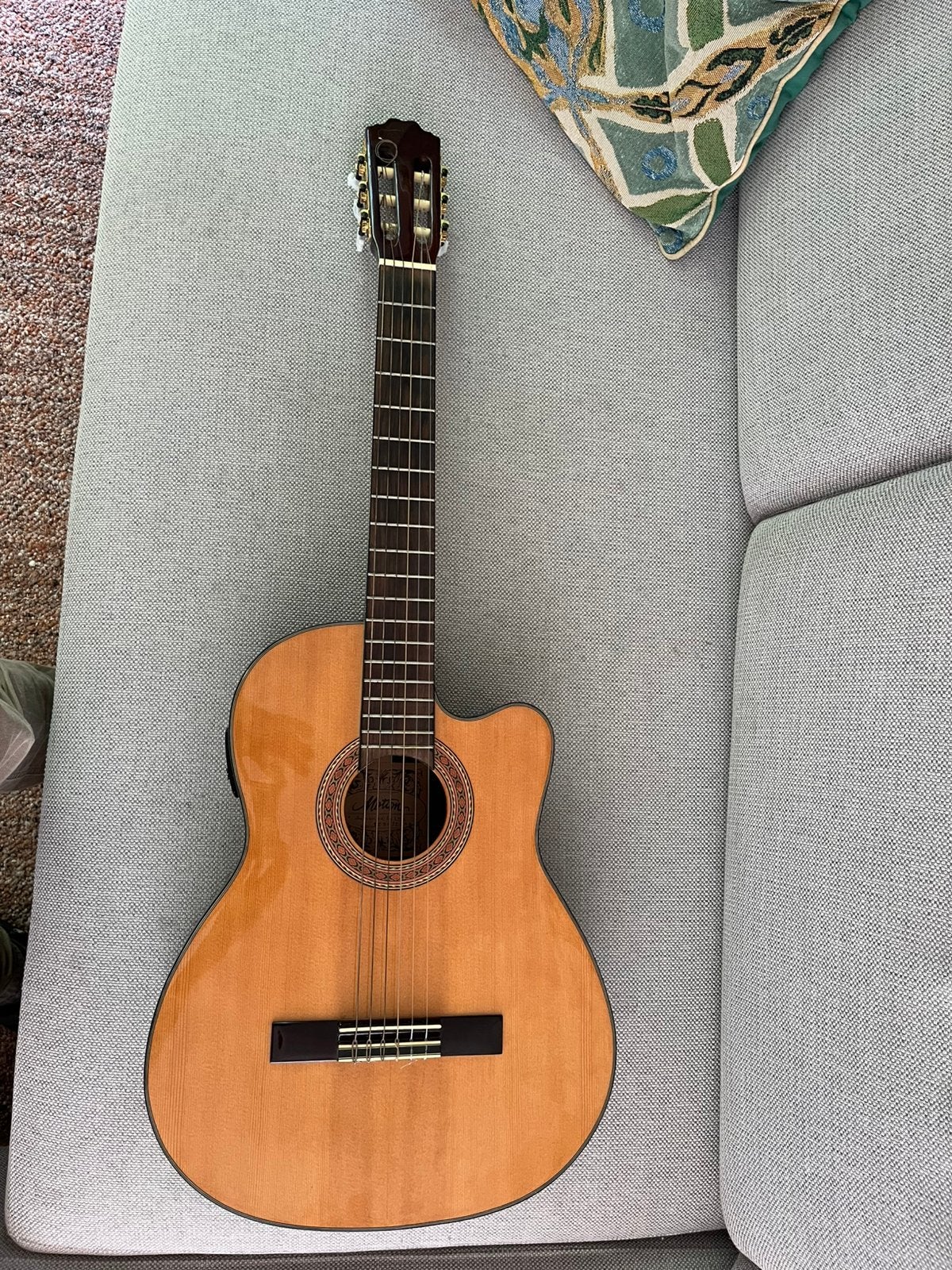 Motion TC907CEDB klassieke gitaar met versterking, Ophalen, Zo goed als nieuw, Klassieke of Spaanse gitaar