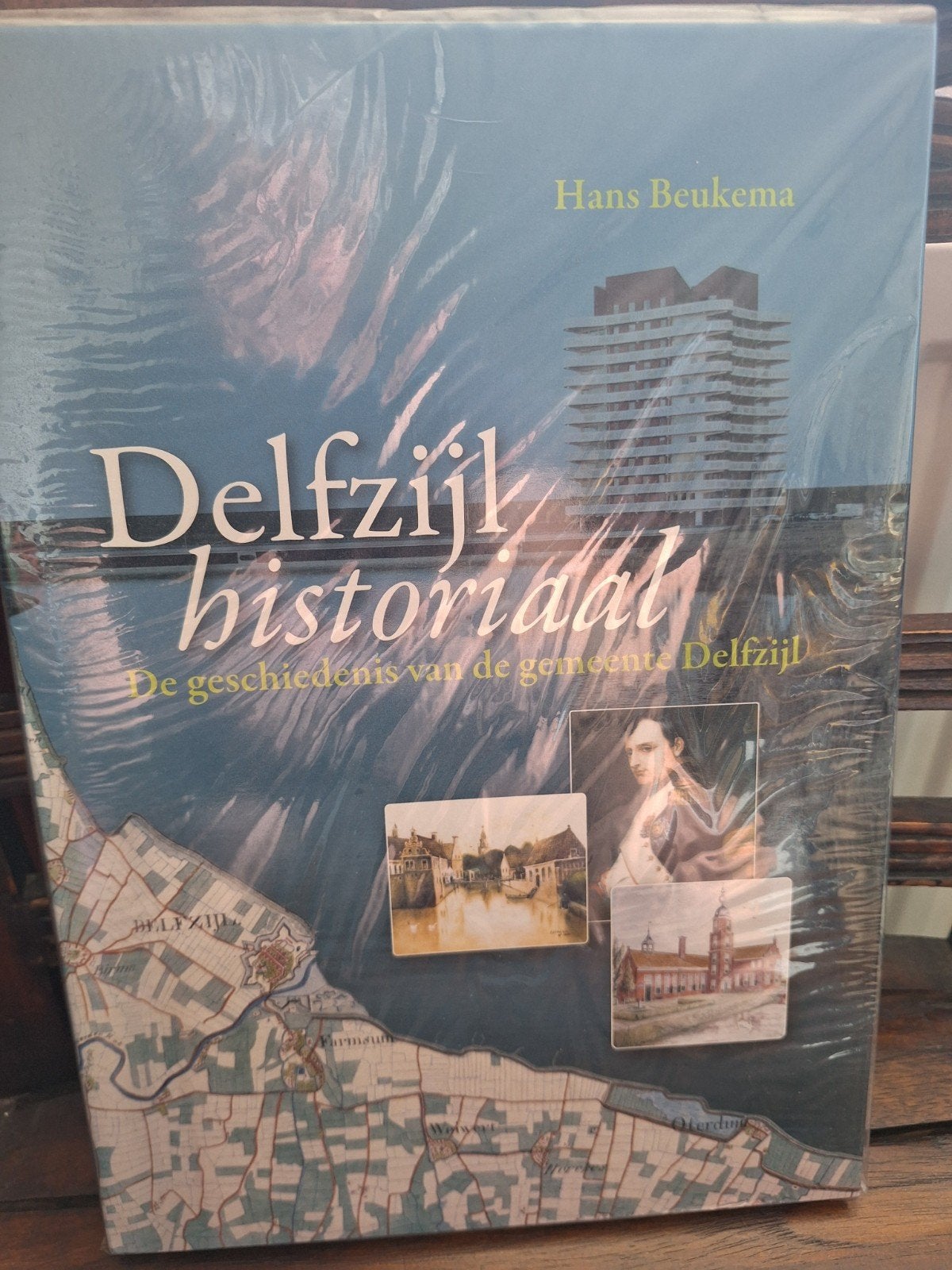 Boek: Delfzijl historiaal, Ophalen of Verzenden, 17e en 18e eeuw, Nieuw, Hans Beukema