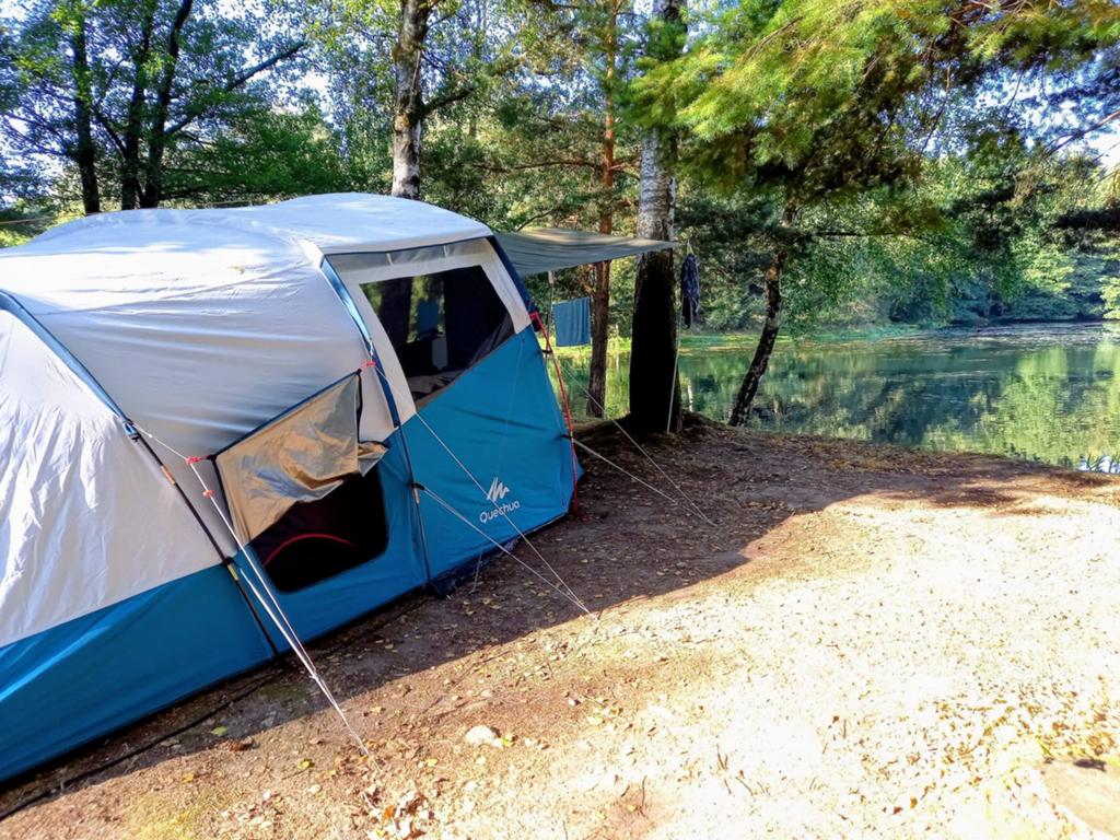 Quechua Arpenaz Family 5.2 Fresh & Black 5-persoons tent, Caravans en Kamperen, Tenten, Ophalen, Zo goed als nieuw, Tot en met 5