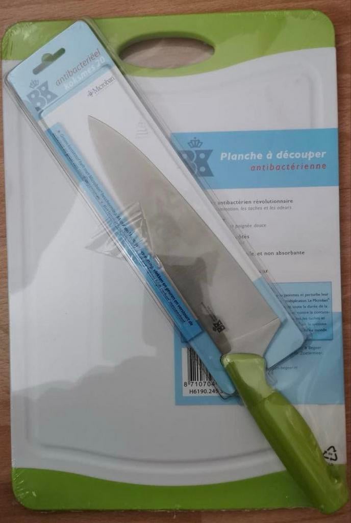 Nieuw BK mes met antibacteriële snijplank, Huis en Inrichting, Keuken | Bestek, Ophalen of Verzenden, Nieuw, Rvs of Chroom