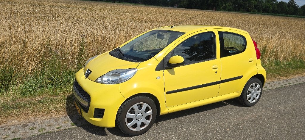 Peugeot 2011 LPG, 2,5 liter per 100 km AUTOMAAT, AIRCO, Euro 5, Stof, 4 stoelen, 68 pk