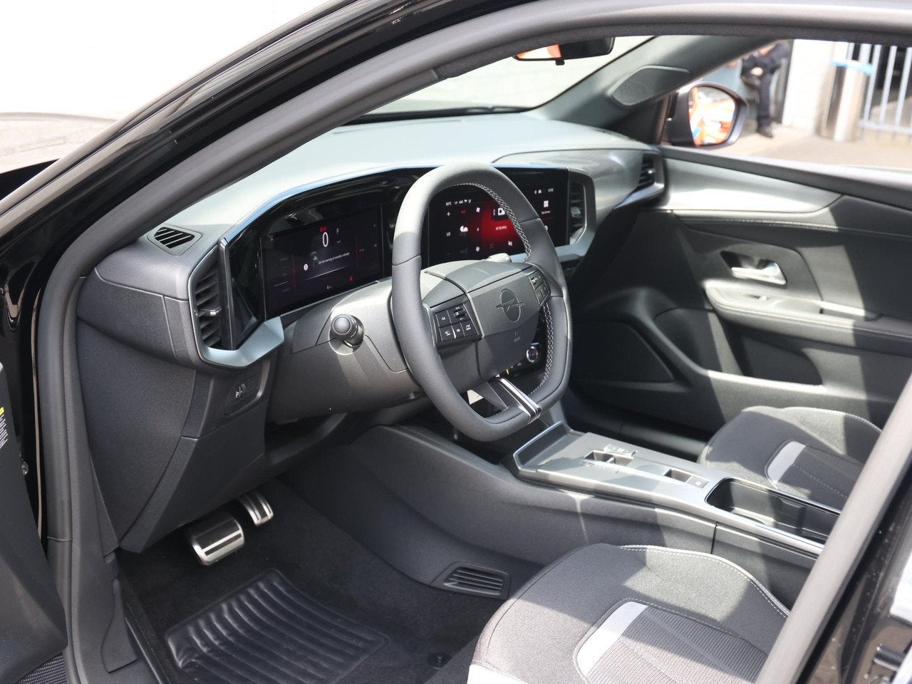 Foto 11 van Opel Mokka 1.2 Turbo Hybrid GS | Uit voorraad leverbaar | Ca