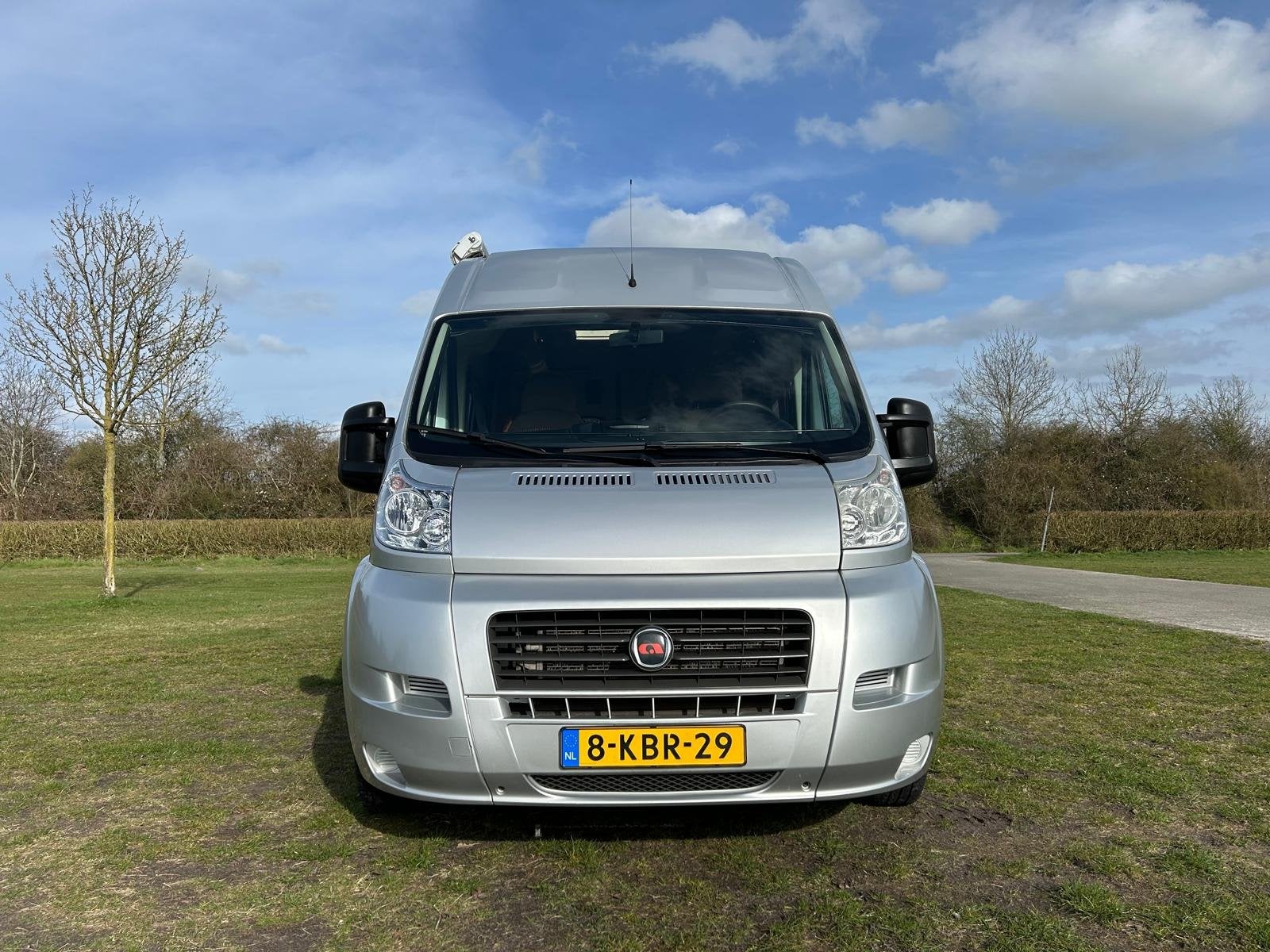 Adria TWIN ACTIVE 540 2.3 131 PK Fiat Ducato Buscamper Origi, Caravans en Kamperen, Campers, Buscamper of Camperbus, Info@autoverkoopheerenveen.nl