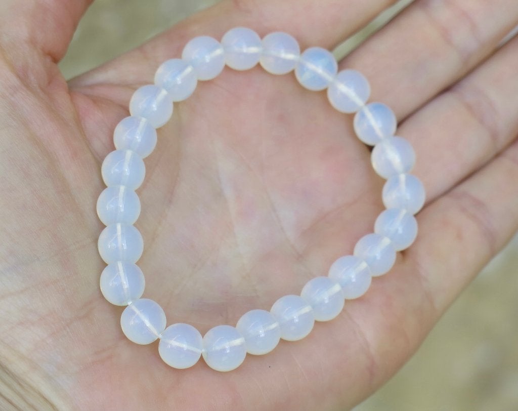 Prachtige armband met transparante Opaliet, Verzenden, Wit, Nieuw, Elastiek