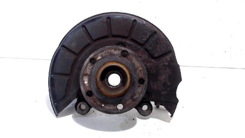 Wielnaaf links voor Volkswagen Golf, Onderdelen@venauto.nl, Van der Ven Autorecycling B.V., Gebruikt, Ettenseweg 76, 4706 PB Roosendaal, The Netherlands