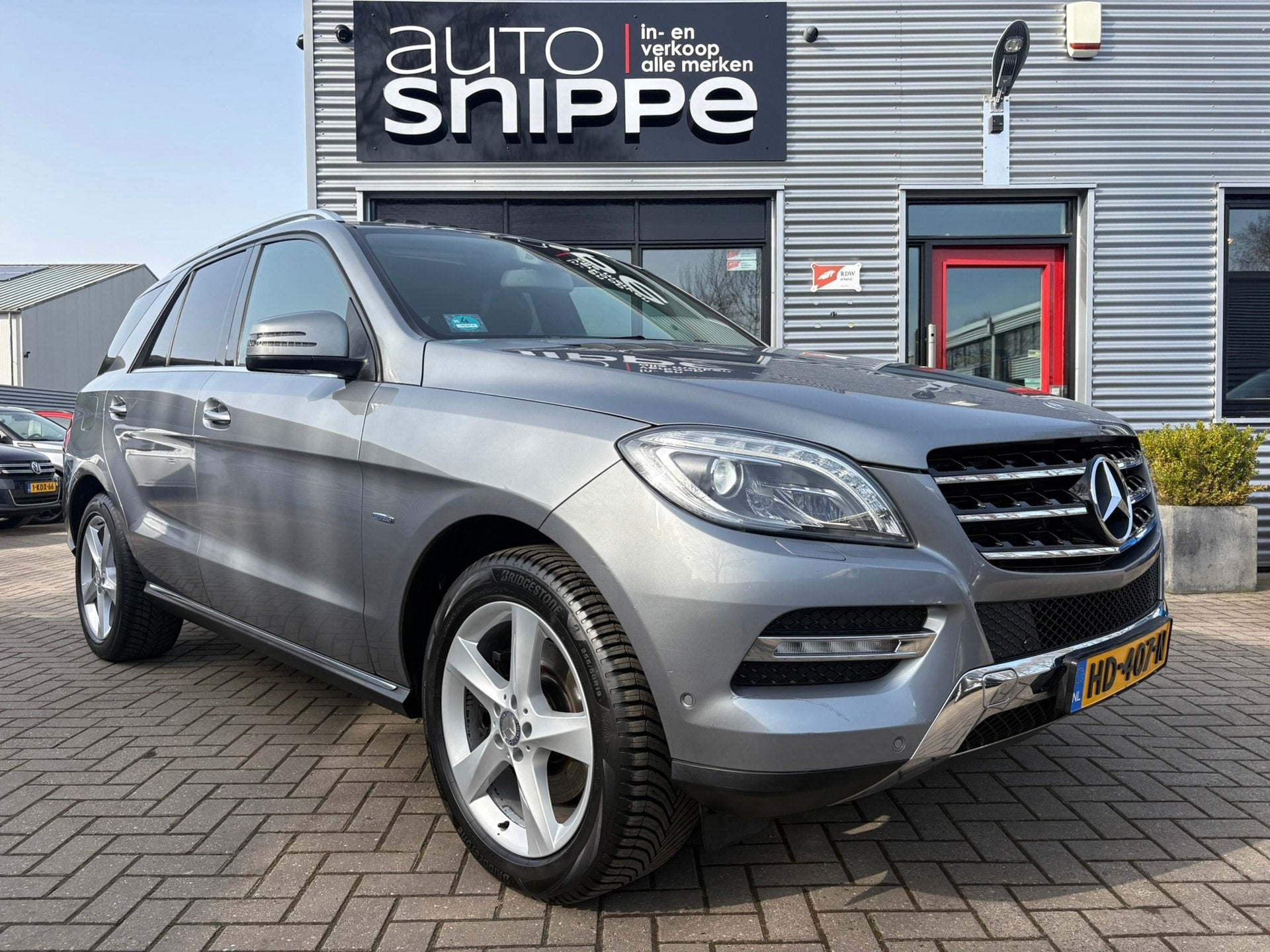 Mercedes-Benz M-klasse 350 -V6-AUTOMAAT-OPEN DAK-XENON-TREKH, Auto's, Mercedes-Benz, Automaat, Euro 5, Gebruikt, Zwart