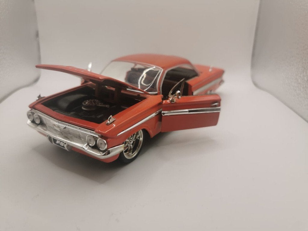 Chevy Impala schaalmodel, Ophalen of Verzenden, Zo goed als nieuw
