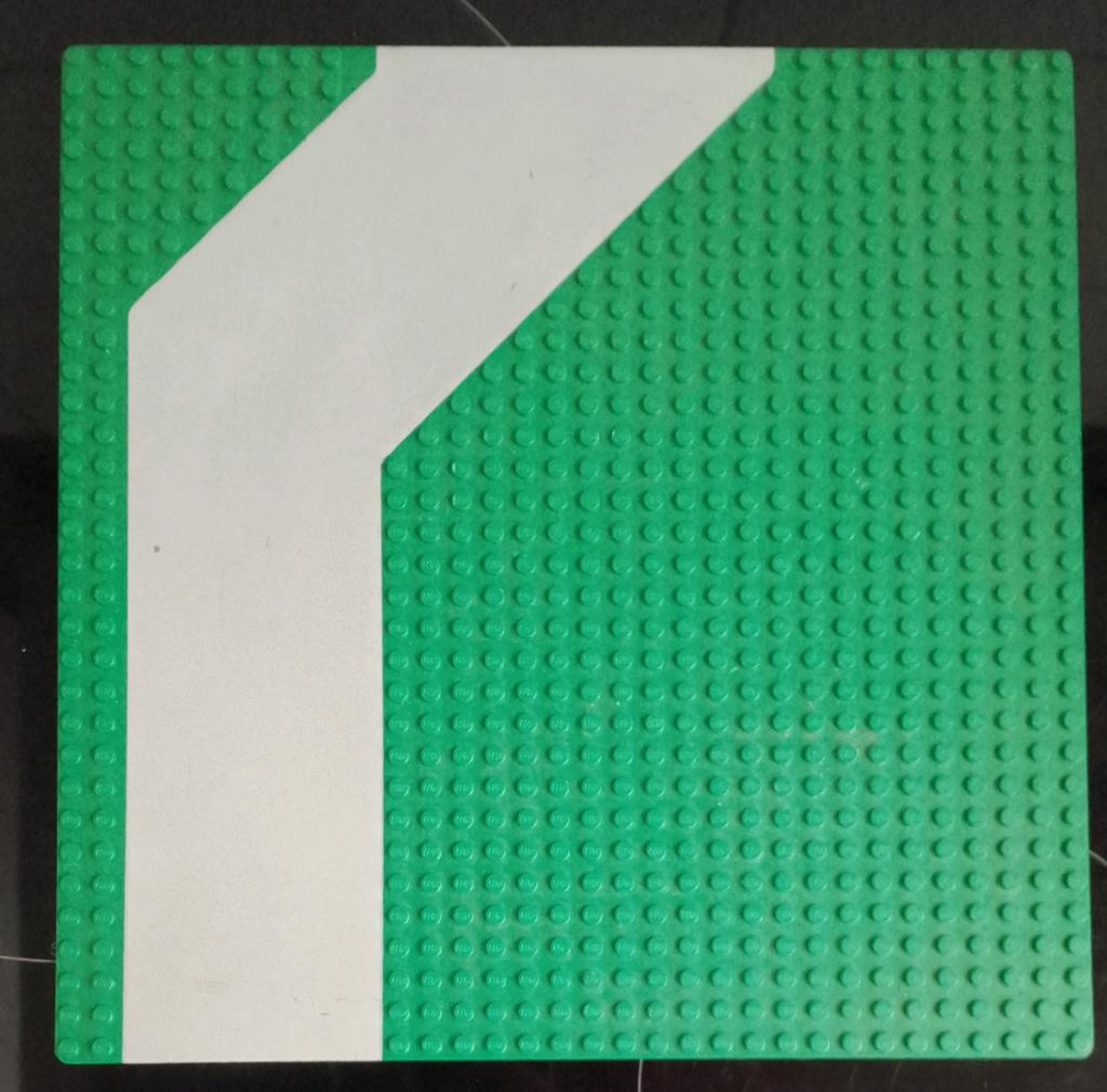 LEGO BOUWPLAAT 32x32 met OPRIT - Groen (81022), Lego, Ophalen of Verzenden, Grondplaat, City