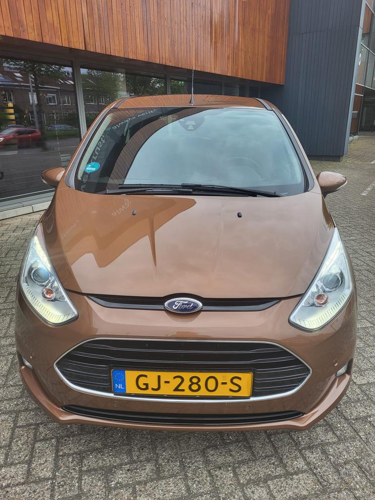 Ford B-Max 1.0 Tetanium Ecoboost 74KW/100PK, Auto's, Voorwielaandrijving, 750 kg, Bruin, 100 pk