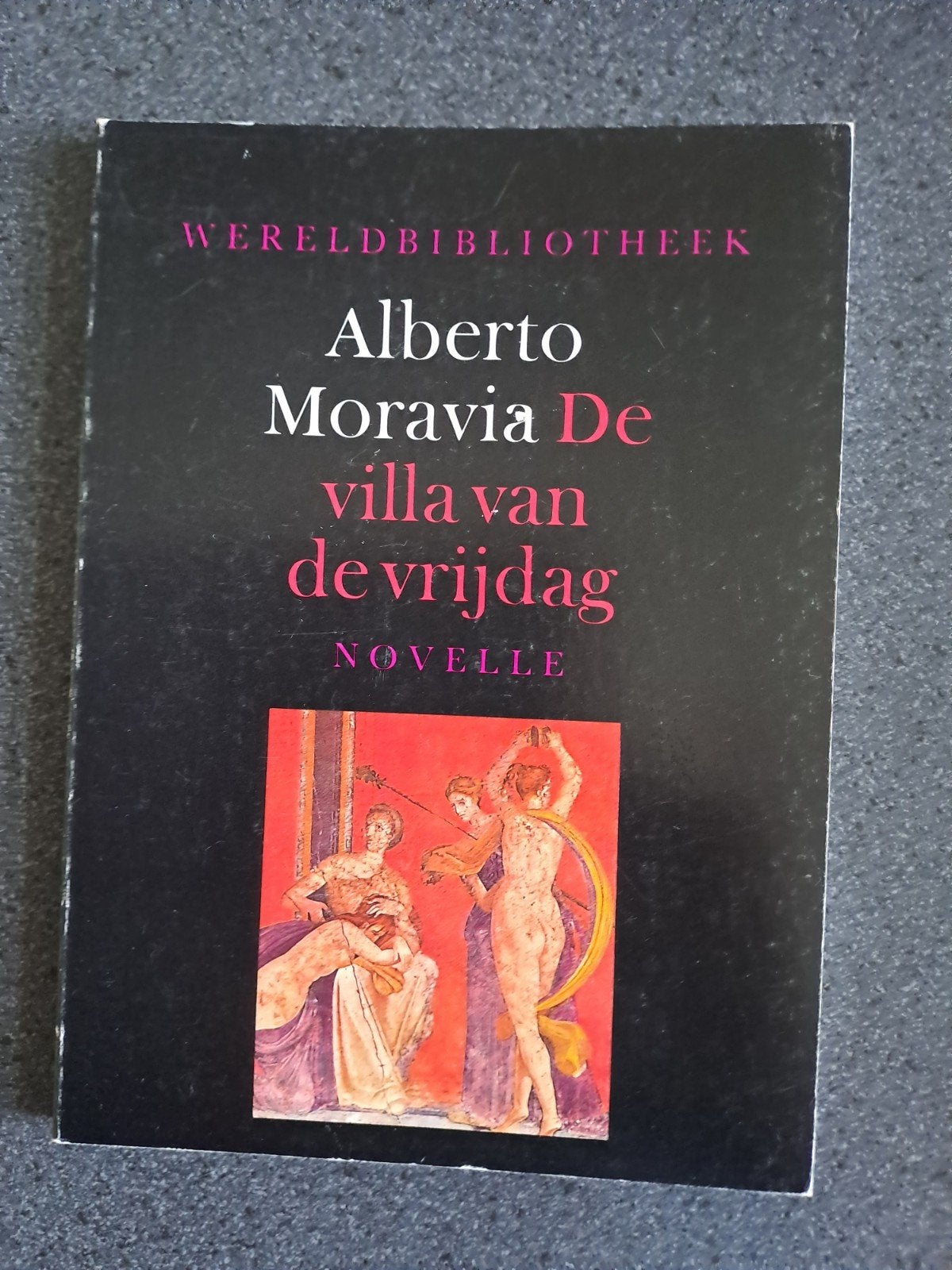 Alberto Moravia - De villa van de vrijdag (Novelle), Ophalen of Verzenden, Gelezen