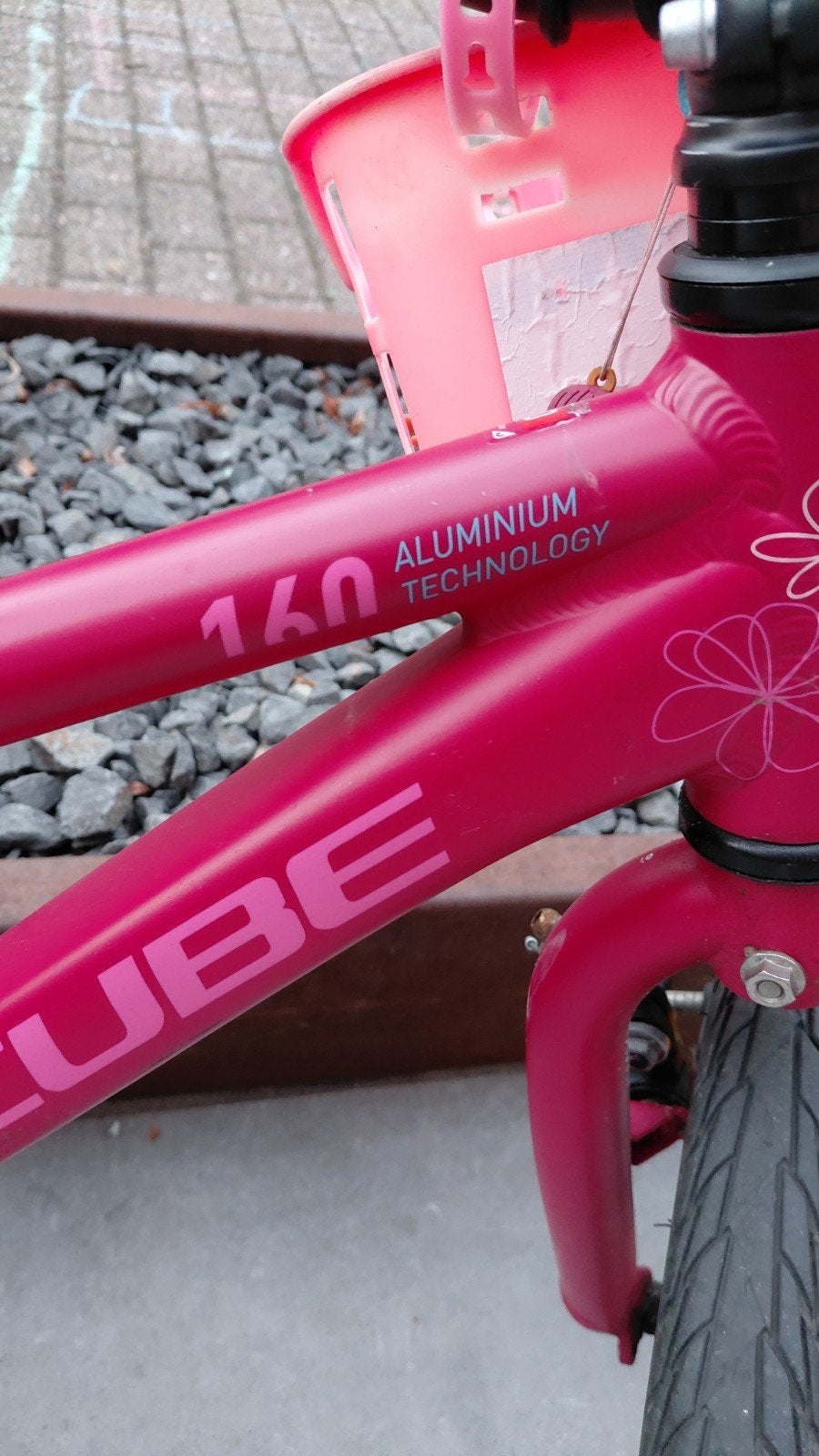 Foto 5 van Mountainbike 16 inch Cube meisjes
