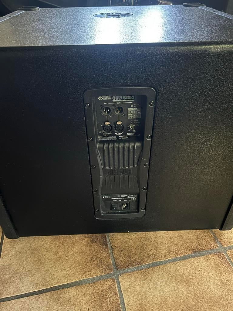 DB Technologies SUB 6000 Actieve Subwoofer, Ophalen of Verzenden, Gebruikt, Subwoofer, Overige merken