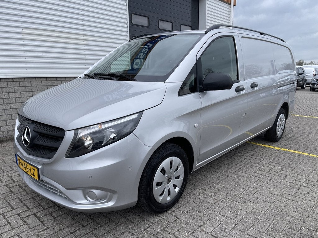Mercedes-Benz Vito 111 CDI Functional Lang L2H1 / rijklaar, Auto's, Bestelauto's, Voorwielaandrijving, Gebruikt, 4 cilinders, 116 pk