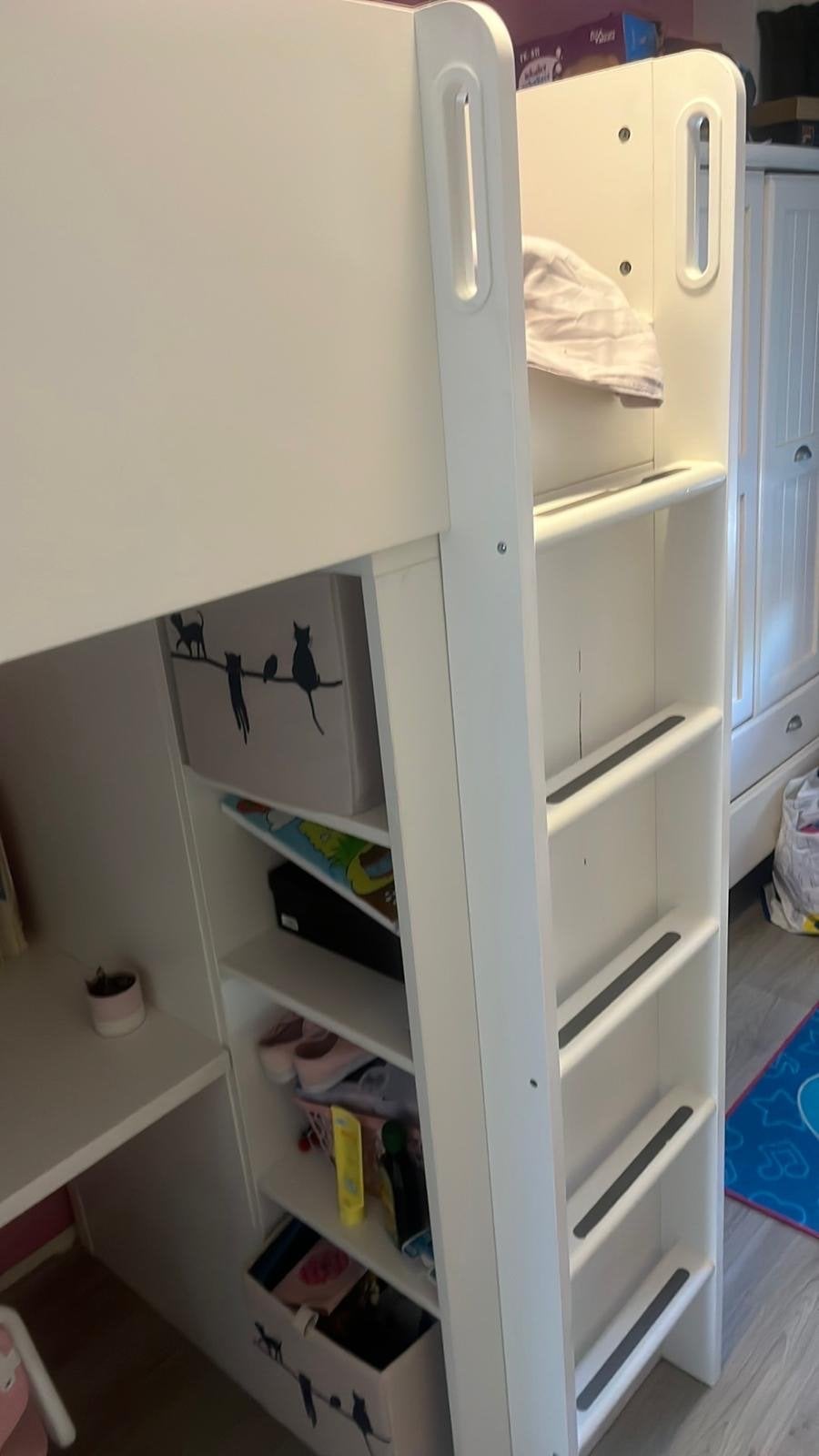Hoogslaper met bureau en opbergruimte - Wit/Roze, Ophalen, 85 tot 100 cm, Gebruikt, Hoogslaper of Stapelbed