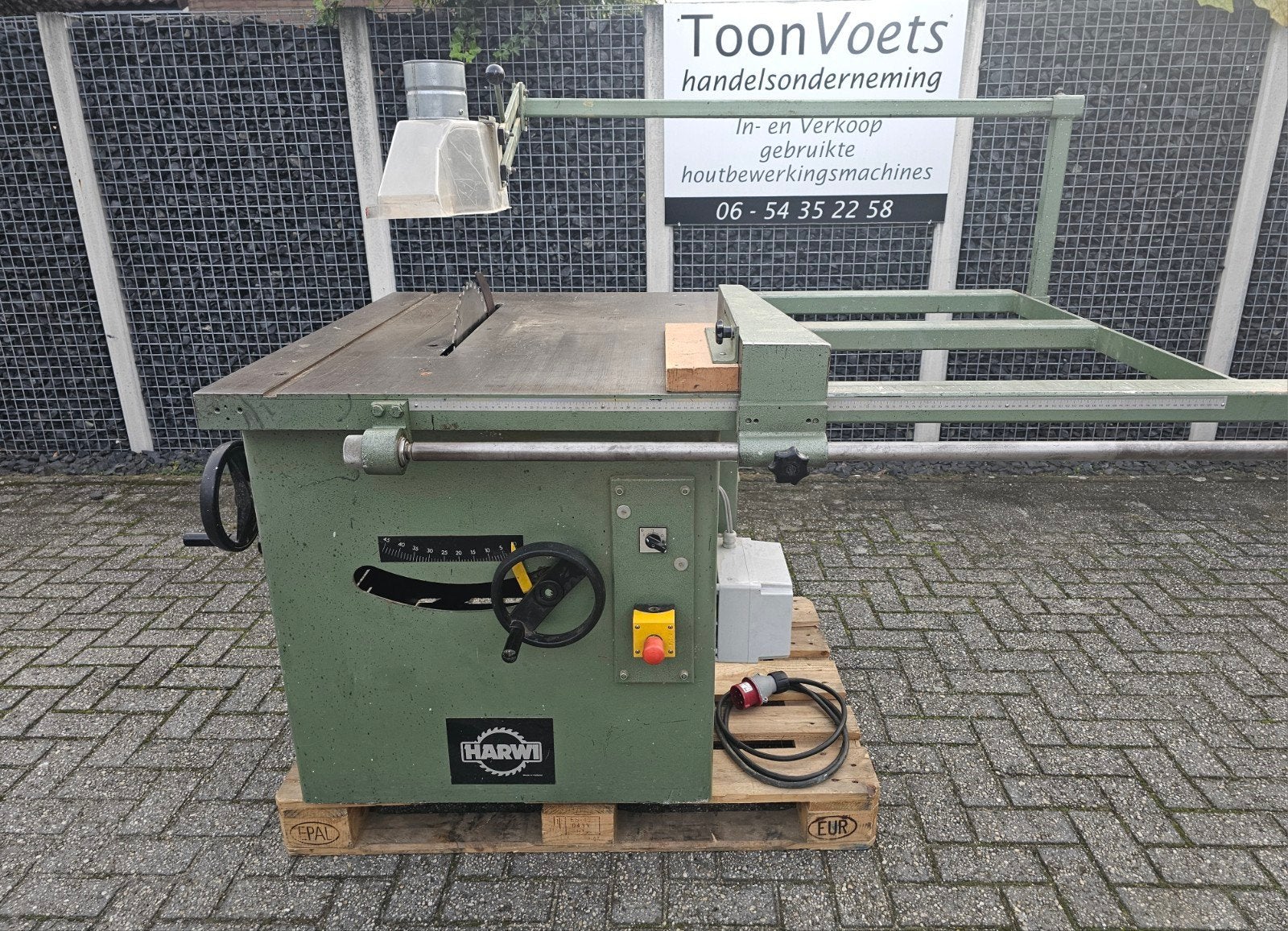 Harwi Cirkelzaag Type 130 net verbreding en noodstop, Doe-het-zelf en Verbouw, Ophalen, Gebruikt, Cirkelzaag, 70 mm of meer