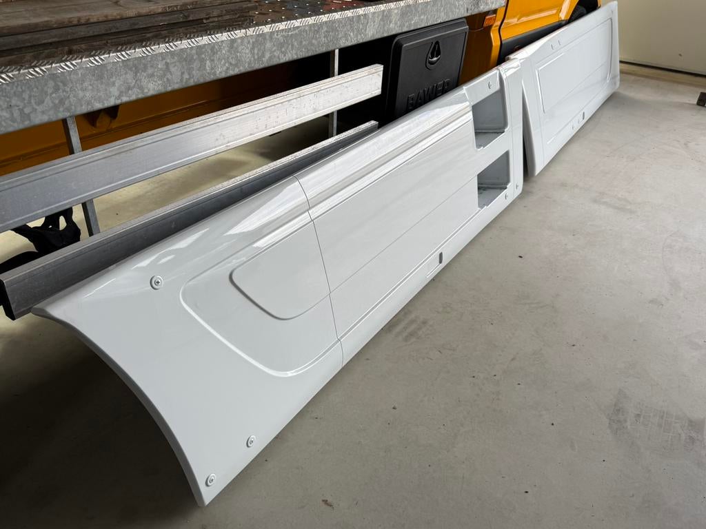 Mercedes actros MP2 MP3 sideskirts set, Ophalen, Nieuw, Mercedes-Benz