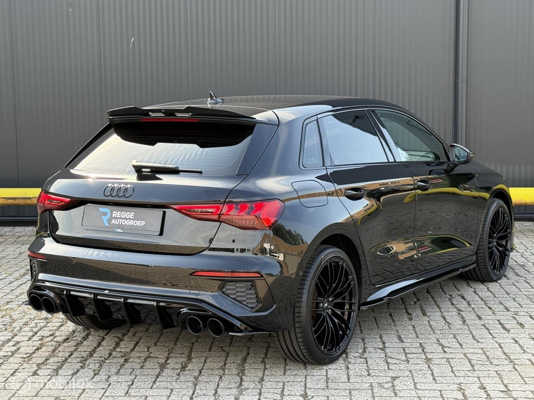 Audi A3 Sportback 40 TFSI e S-Line S3 PAKKET | ABT | MAXTON, Auto's, Audi, Gebruikt, 4 cilinders, Zwart, 71 km/l