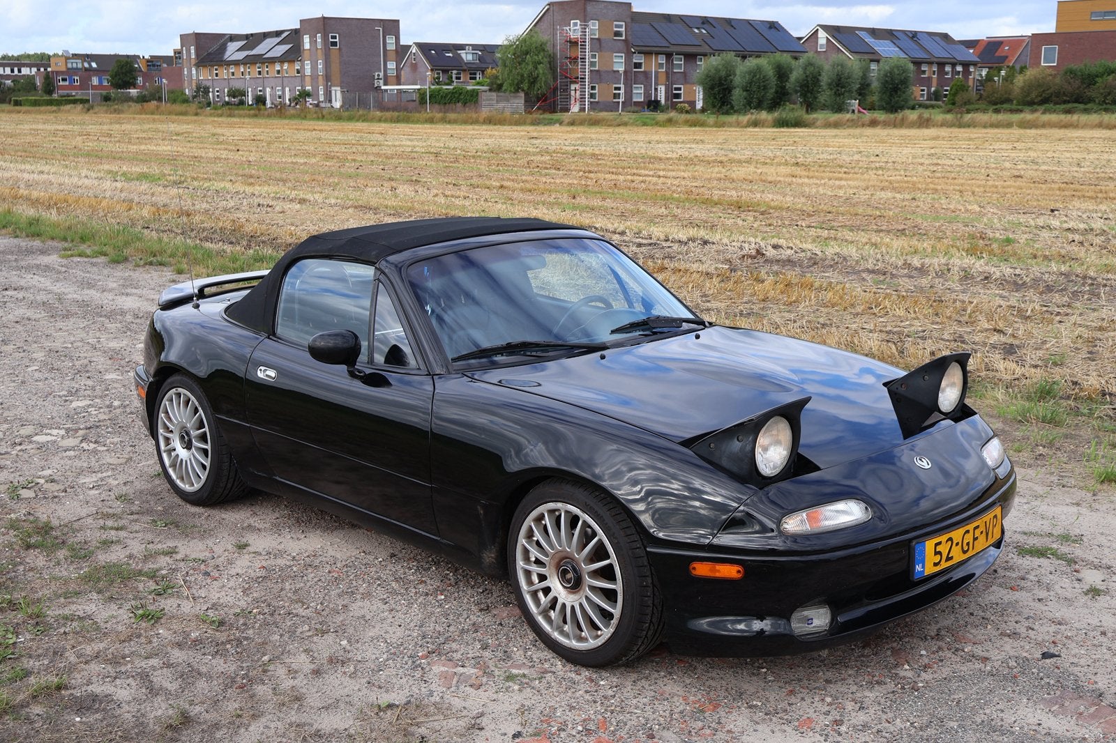 Mazda MX-5 ‘Miata’ 1.6I 1996 Zwart, Auto's, Mazda, Achterwielaandrijving, 40 €/maand, 4 cilinders, Zwart
