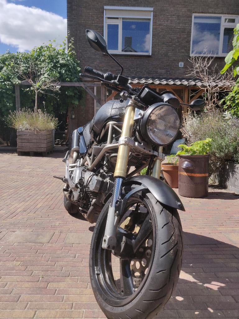 Ducati Monster 600cc, 1994, 2 cilinders, Sportuitlaat, Gebruikt, Particulier