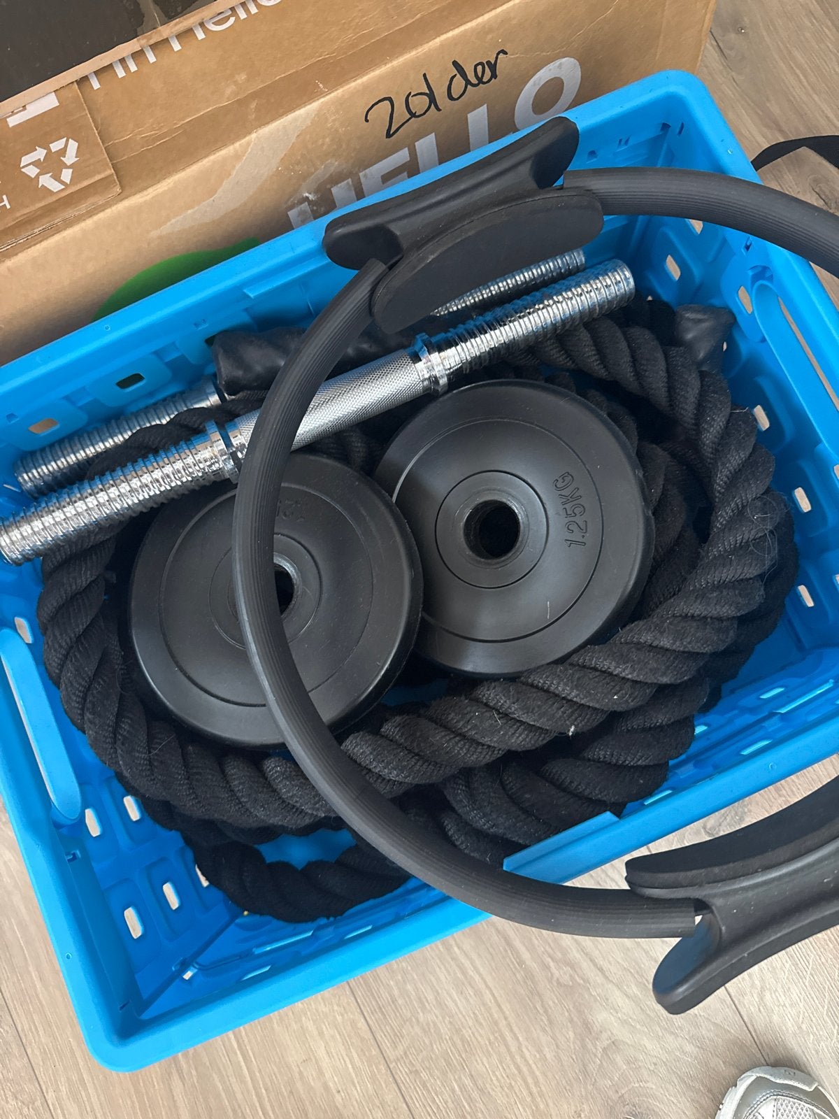 Dumbbell stangen, fitness rope, schijven en yoga wiel, Ophalen, Gebruikt, Armen, Dumbbell