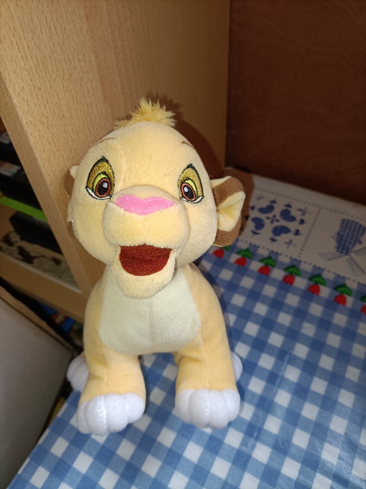 Simba baby knuffel met vlinders Lion King Disney 19 cm, Ophalen of Verzenden, Zo goed als nieuw, Overige typen
