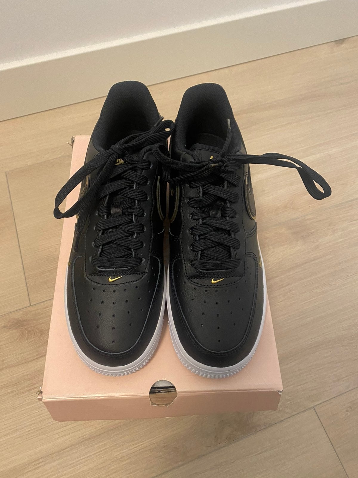 Nike schoenen, Kleding | Heren, Schoenen, Ophalen of Verzenden, Zo goed als nieuw, Zwart