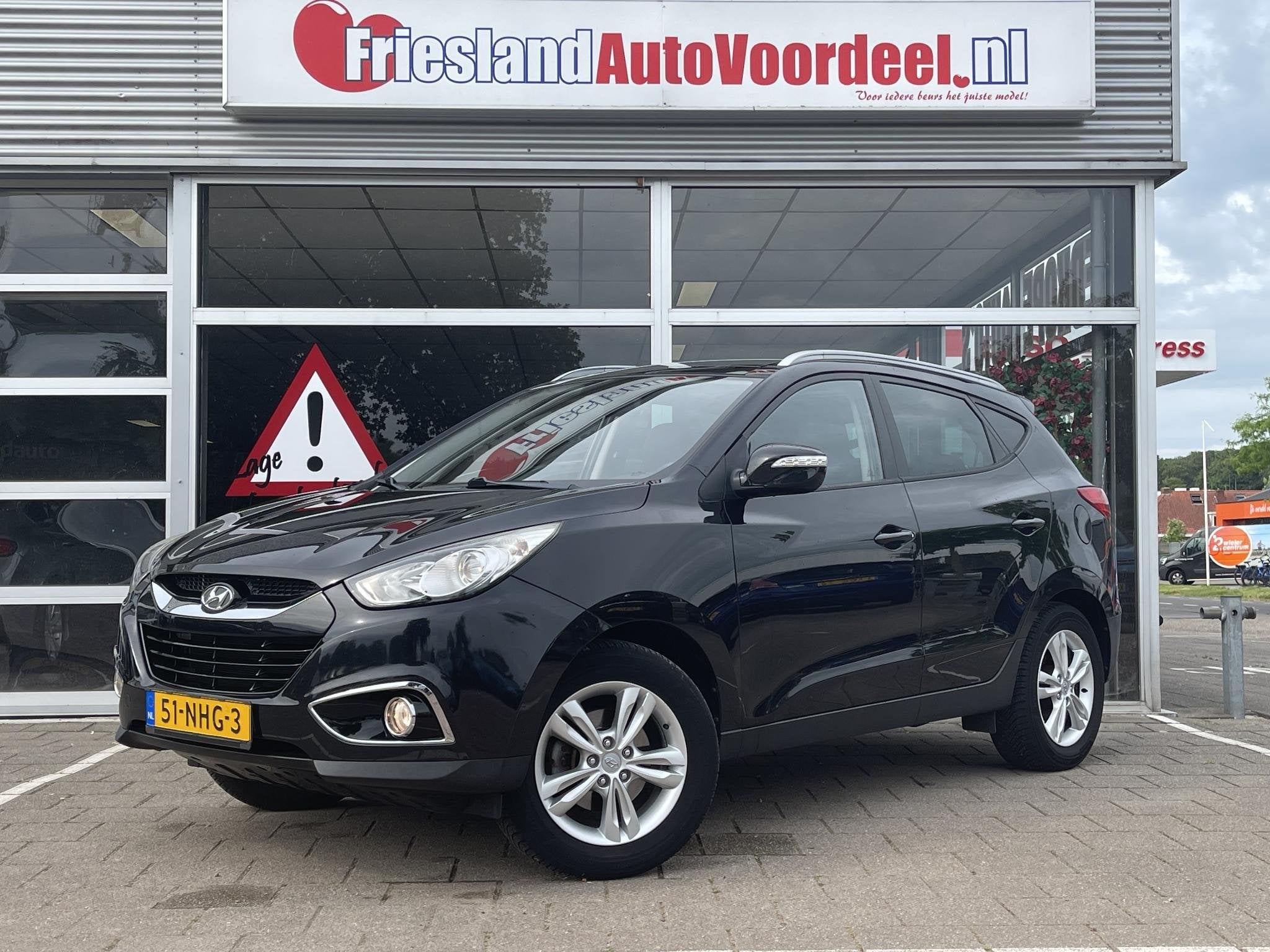 Hyundai ix35 2.0i Active /Cruise/Clima/Pano schuifdak/Trekha, Stof, 4 cilinders, Met garantie (alle), Handgeschakeld