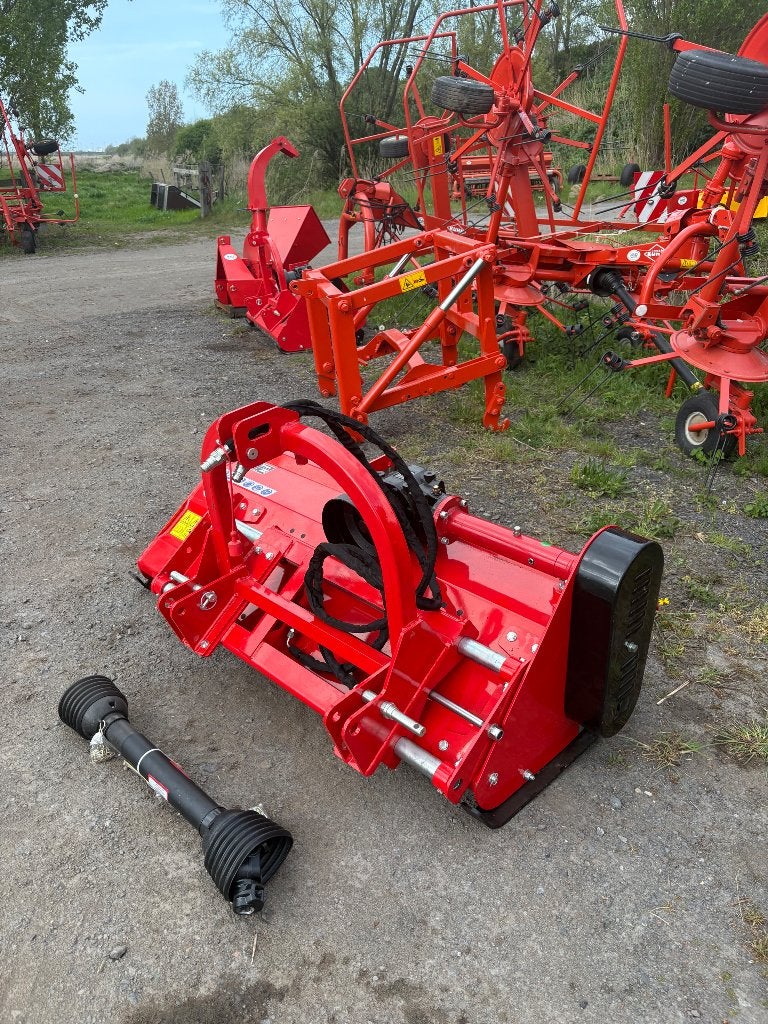 Klepelmaaier MASTER H 145 BELAGRO / boxer minitraktor, Ophalen, Fruitteelt, Weidebouw