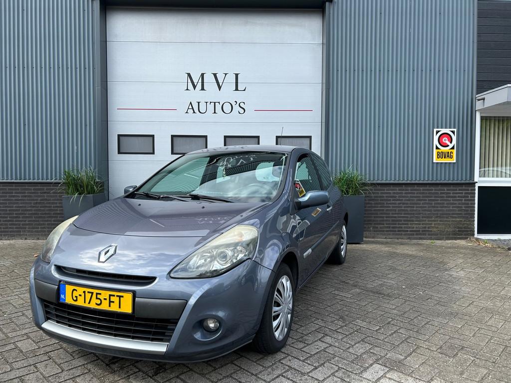 Renault Clio 1.2 Sélection Business / nieuwe apk, Voorwielaandrijving, 535 kg, Gebruikt, 4 cilinders