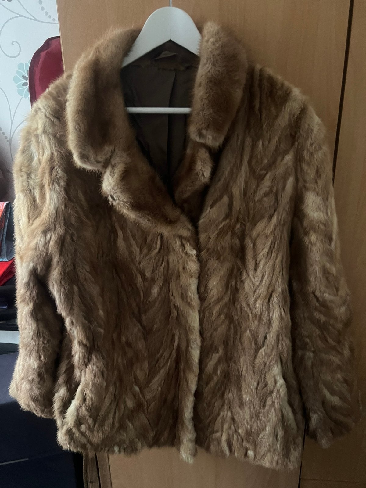 Nerts bontjas, Kleding | Dames, Jassen | Winter, Ophalen, Zo goed als nieuw, Maat 42/44 (L), Bruin