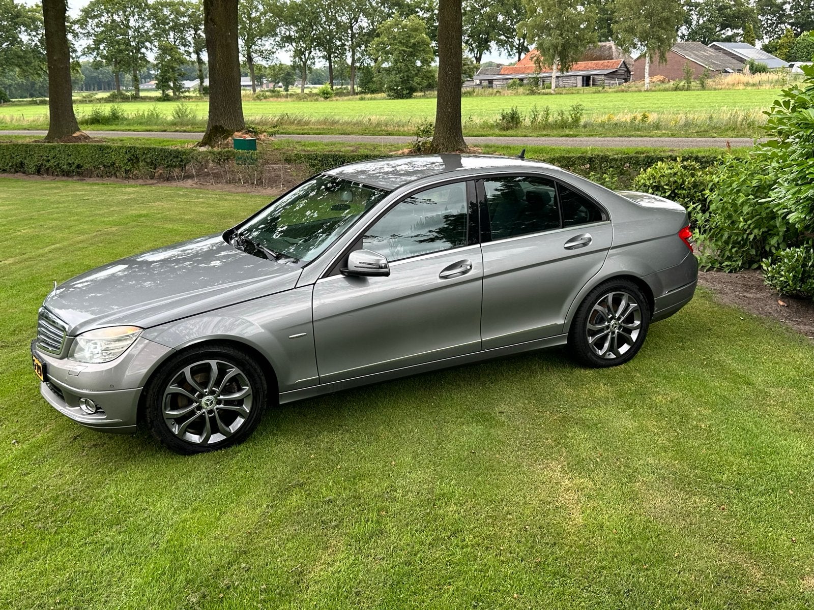 meecedes c200, Auto's, Mercedes-Benz, Automaat, Euro 5, Stof, Zwart