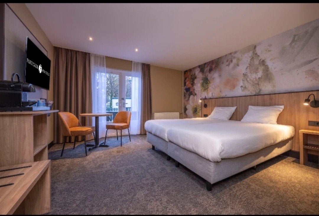 Hotel overnachting en diner 12 juli.