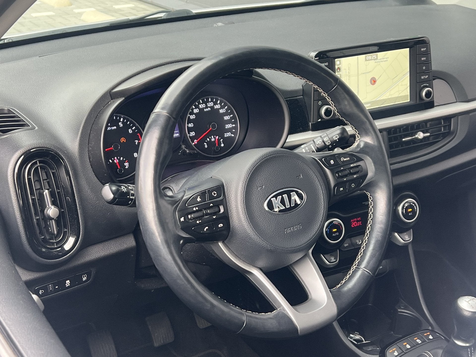 Kia Picanto 1.0 CVVT ExecutiveLine | Volle auto! | NAP, Voorwielaandrijving, Stof, Gebruikt, Met garantie (alle)