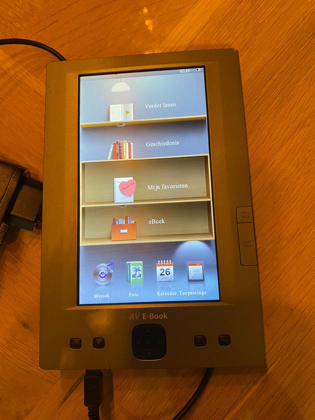 E-book reader digitaal boek reader, Computers en Software, E-readers, Ophalen of Verzenden, Zo goed als nieuw
