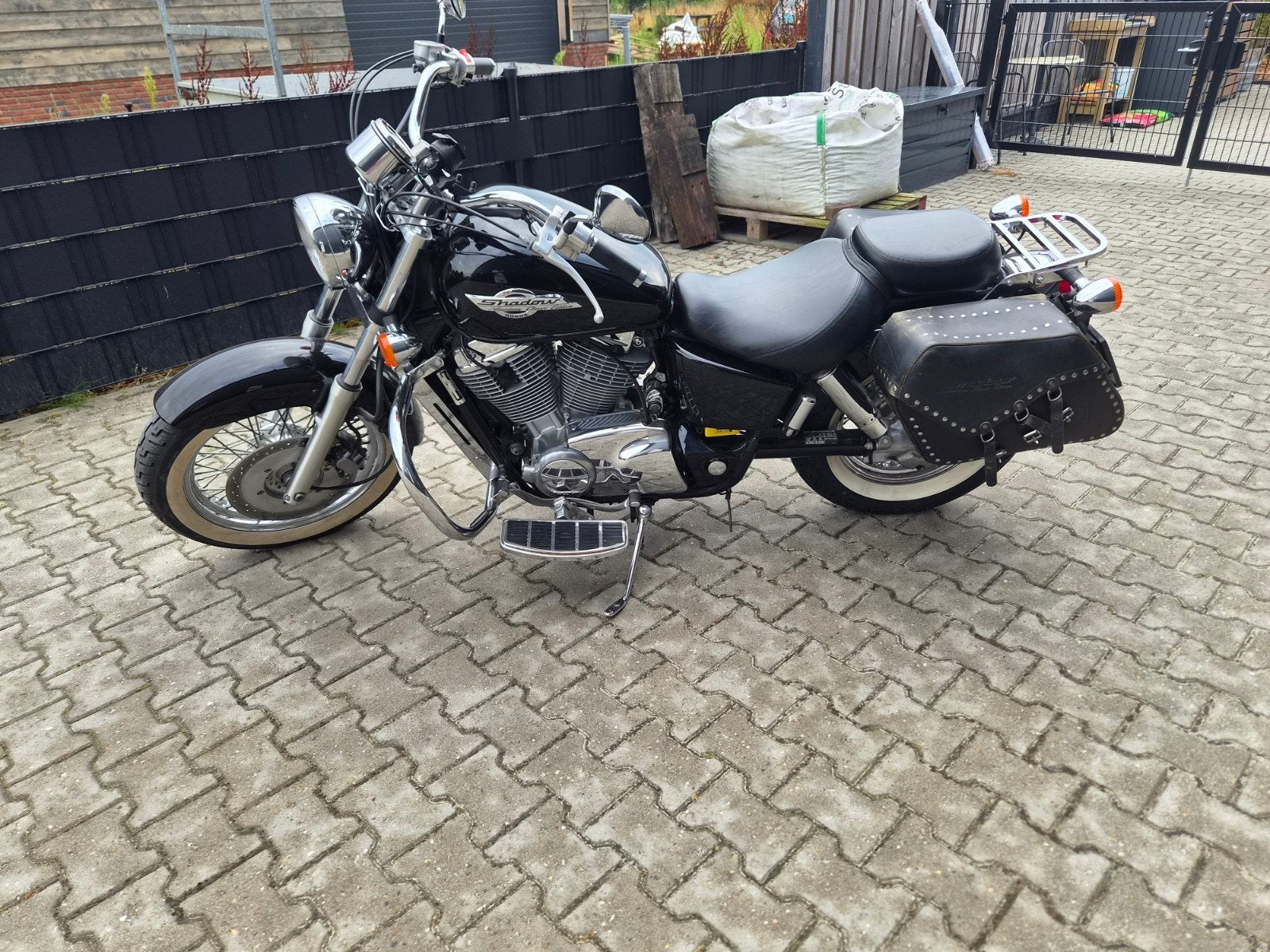 Honda Shadow American Classic Edition uit 1999, Cardan-aandrijving, 2 cilinders, Occasion, Chopper