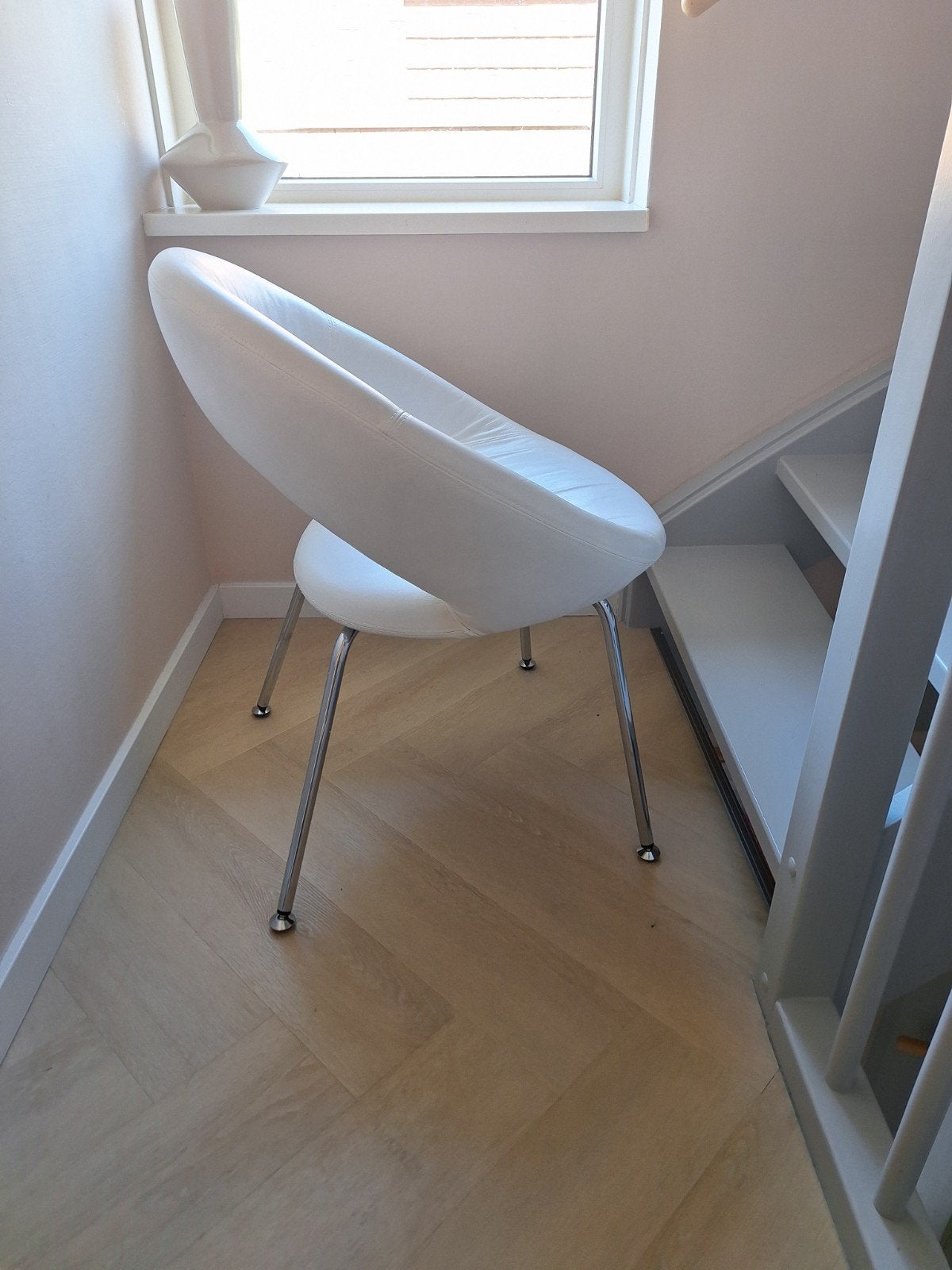 Artifort nina wit leer, Ophalen, Modern Design, Wit, Zo goed als nieuw